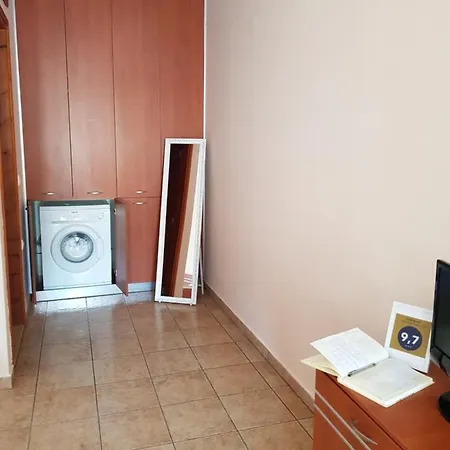 Kleanthi And Kostas 公寓