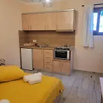 Kleanthi And Kostas Studios Apartment Symi