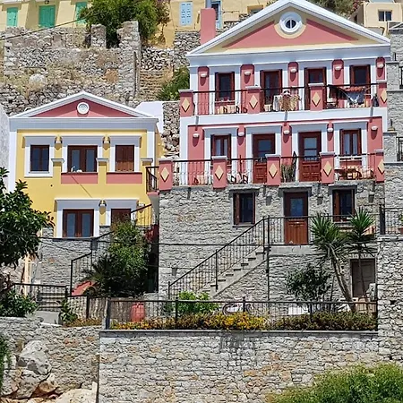 Kleanthi And Kostas Studios Apartment