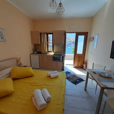 Apartment Kleanthi And Kostas Studios *