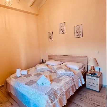 Apartment Kleanthi And Kostas Studios