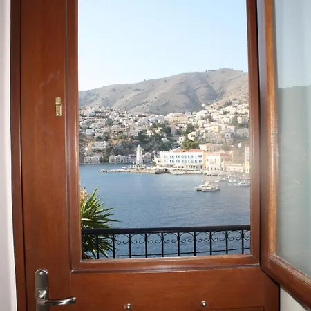 Kleanthi And Kostas Studios Apartment *
