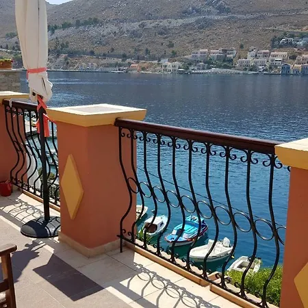 Kleanthi And Kostas Studios Apartment *