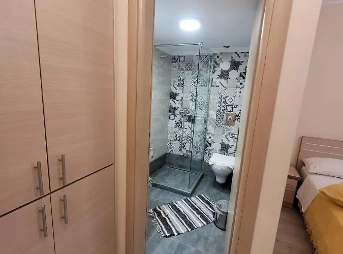 Kleanthi And Kostas Lejlighed *